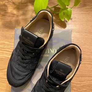 Valentino Black Camo Sneakers. 100% authentic